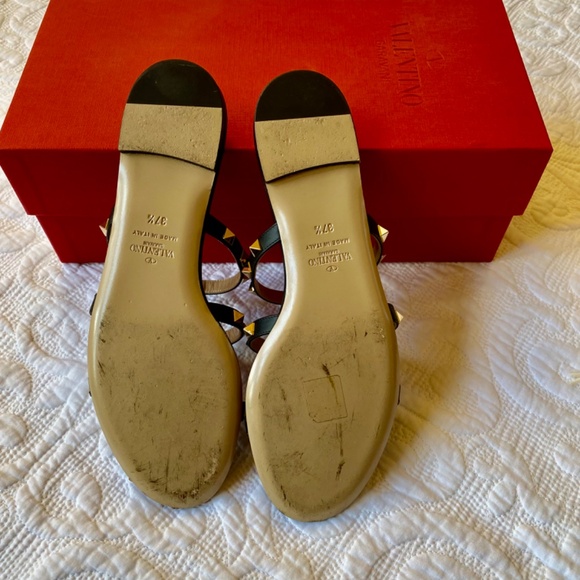 Valentino Garavani Rock Stud Sandals - Picture 12 of 16